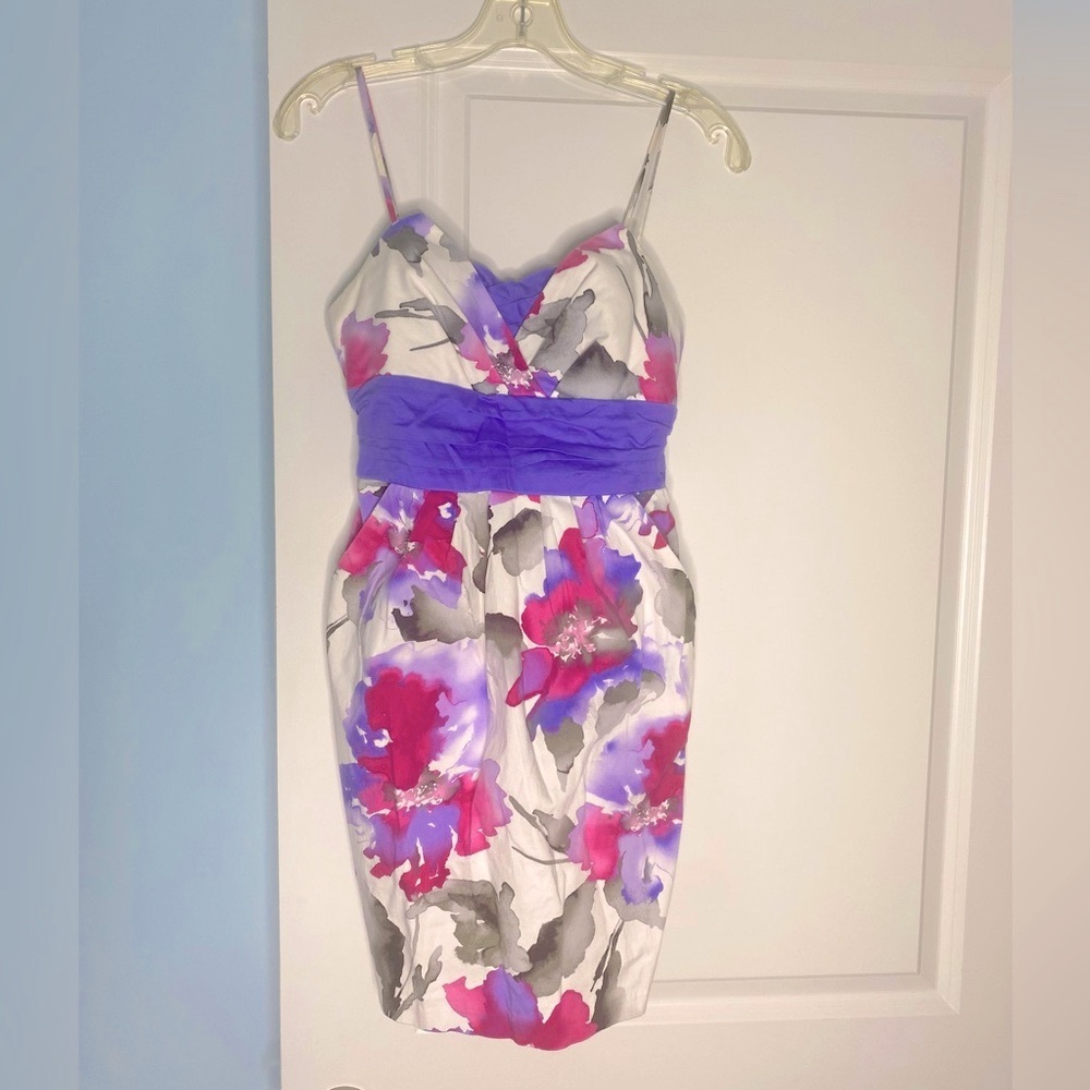 🍓6/$15🍓 Floral Abstract Dress with Pockets